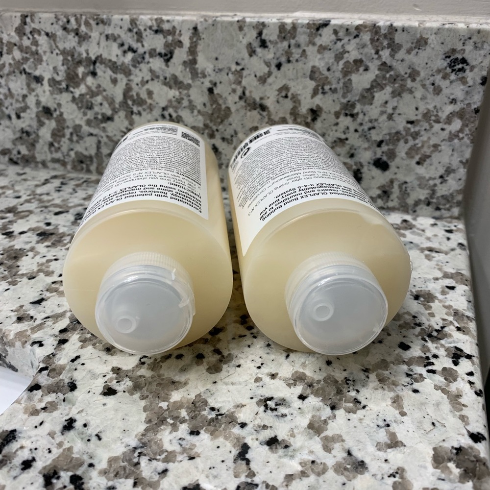 Olaplex shampoo 2 NWT - Picture 2 of 3